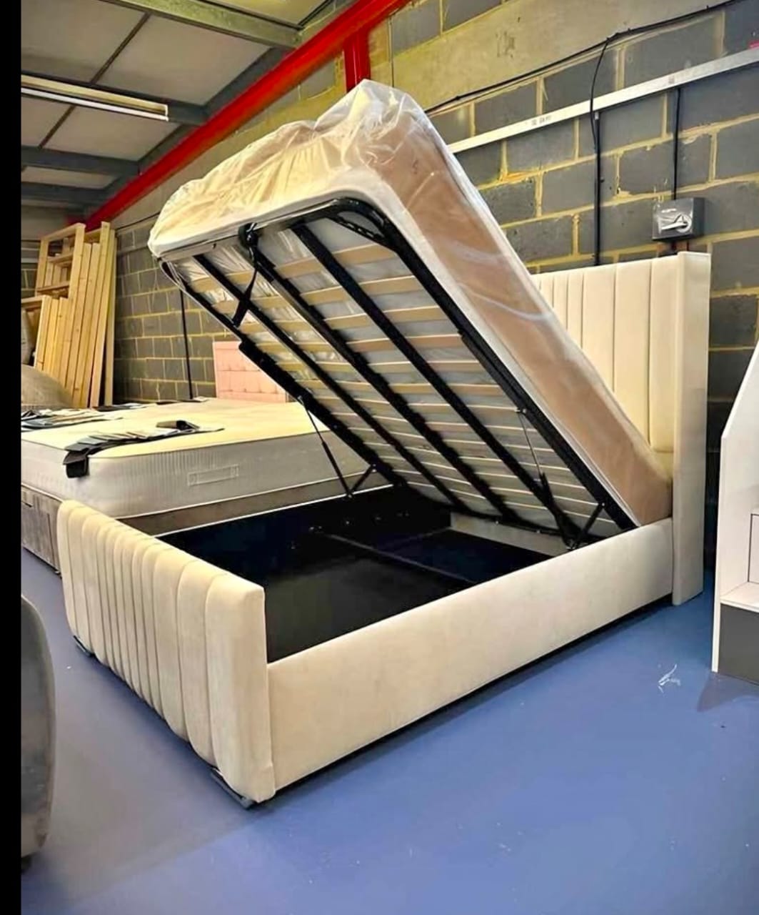 Double Panel Line Ottoman Bed